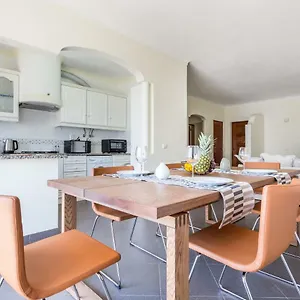 sitio-da-ponte-family-apartment-sleeps4.hotelaalgarve.com/