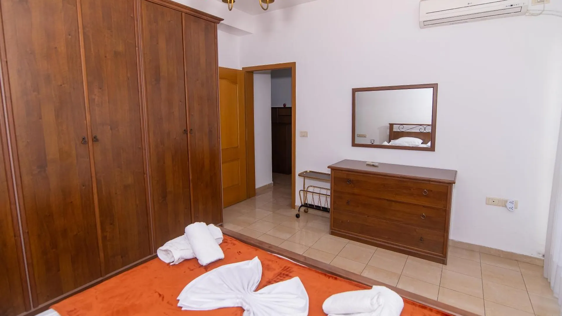 Vintage Blloku Apartment Tirana 0*,  Albania